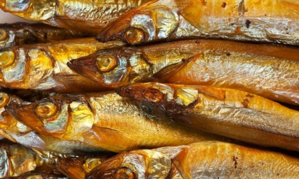 Рекордное содержание омега-3: названа недорогая рыба, которая защищает от слабоумия и рака