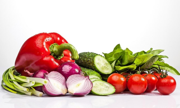 Гастроэнтеролог озвучила идеальный рацион для пенсионеров