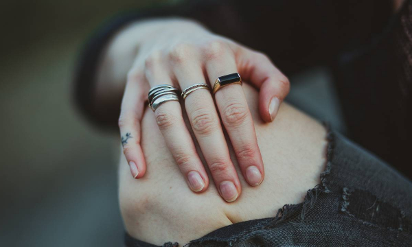 Врач объяснил причины хруста в суставах и оценил его опасность