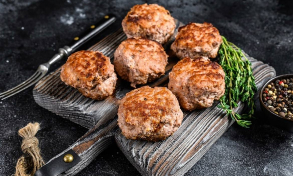 Вы удивитесь, но с этими специями котлеты станут настоящим шедевром