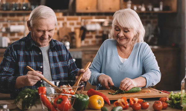 Диетолог назвала пищевые привычки долгожителей