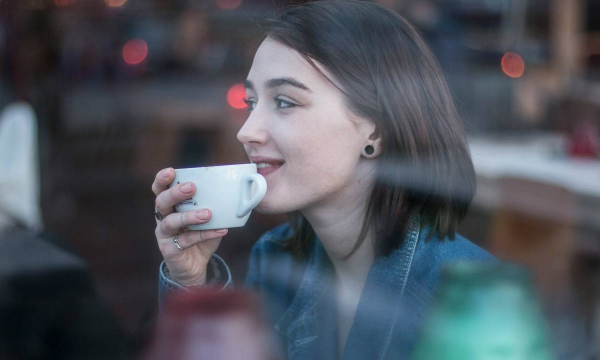 Диетолог предупредил об опасности привычки пить кофе натощак